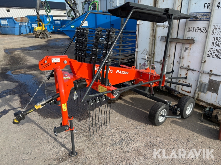 Strängläggare Kubota RA 1039 Rake