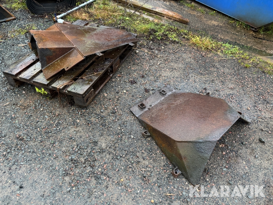 Bukplåtar  till Volvo L90C Volvo