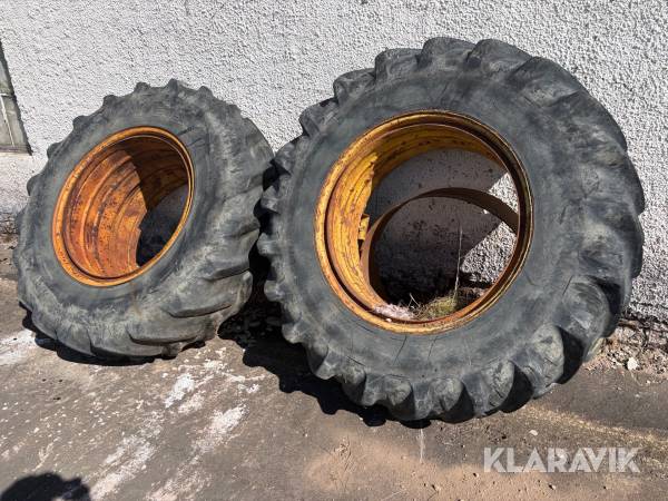 Dubbelmontage 20.8R38 2 st