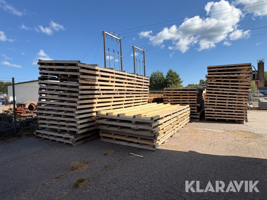 Pallar 2,2x6m 51st med 7st pall mellanlägg