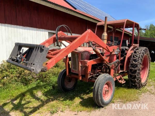 Veterantraktor Volvo BM 400 Buster med lastare