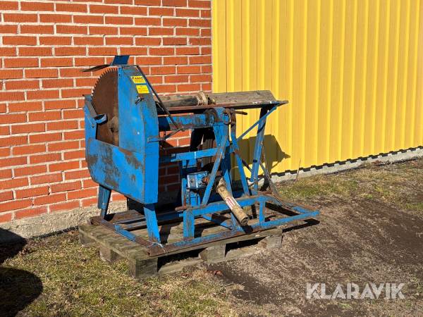 Gjerdesåg Faxes traktordriven