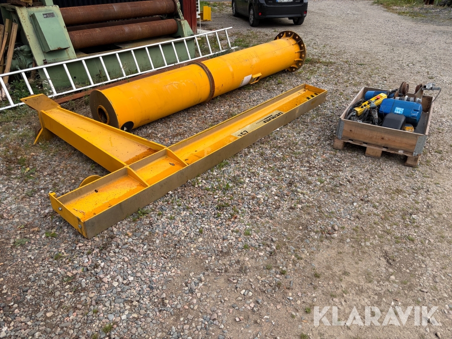 Pelarsvängkran Demag D-MS360 2500 kg Runtomsvängande med telfer