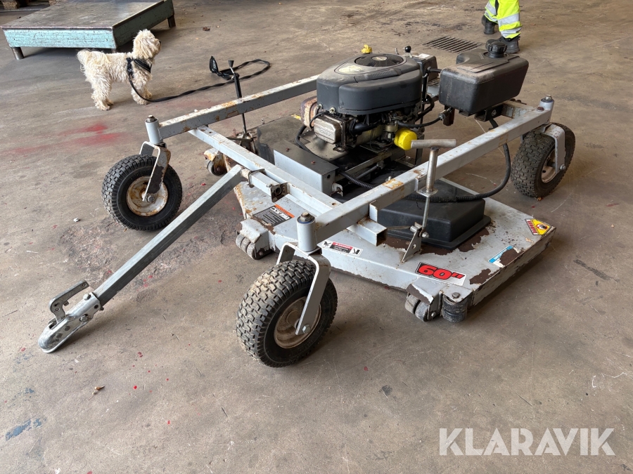 Bogserad Gräsklippare Swisher Polaris 60