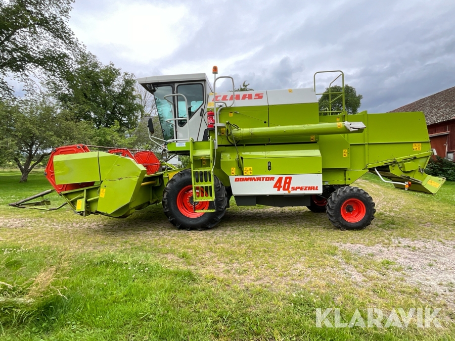 Skördetröska Claas Dominator 48 Spezial 12 fots bord