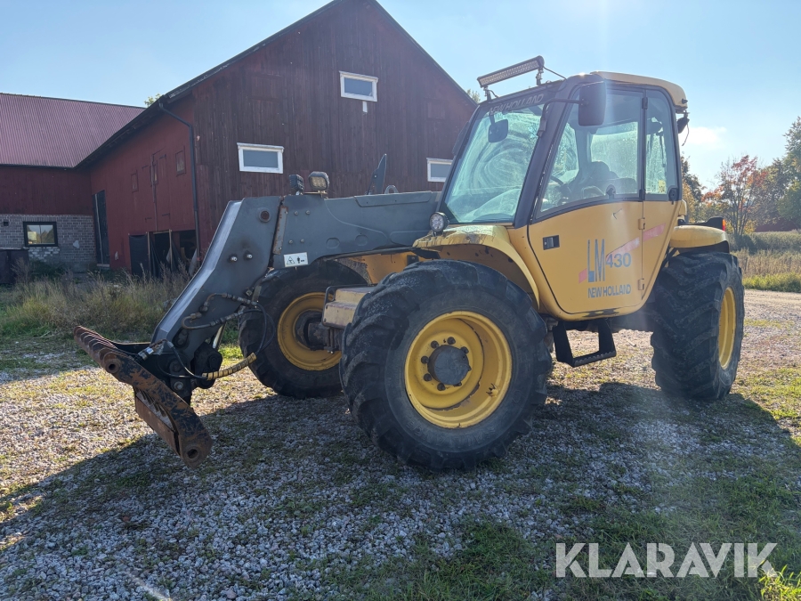 Teleskoplastare New Holland LM430
