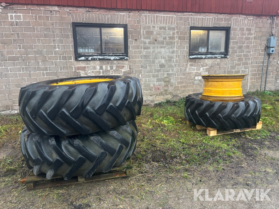 Entreprenaddäck Firestone 18.4-30