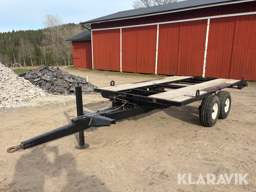 Maskintrailer med tipp