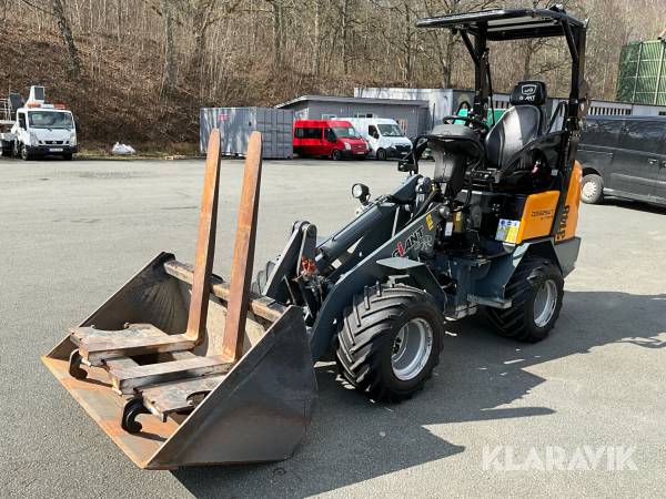 Hjullastare Giant SW D332SWT X-TRA