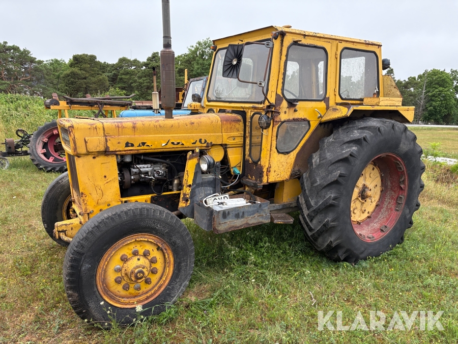 Veterantraktor Volvo BM T 800 industri