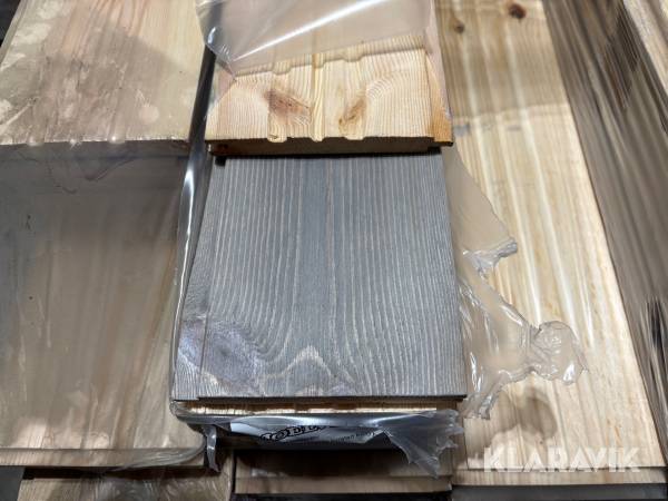 Slätspont 13x120, 2mm glipa, borstad grå Moelven