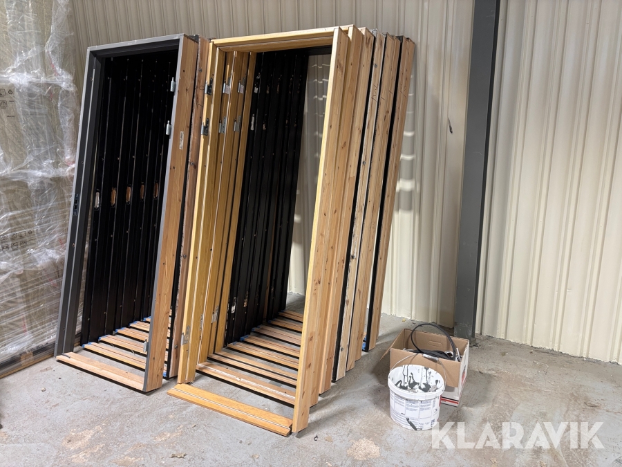 Dörrar inkl karmar MK Furukarm 125 9x21 18st