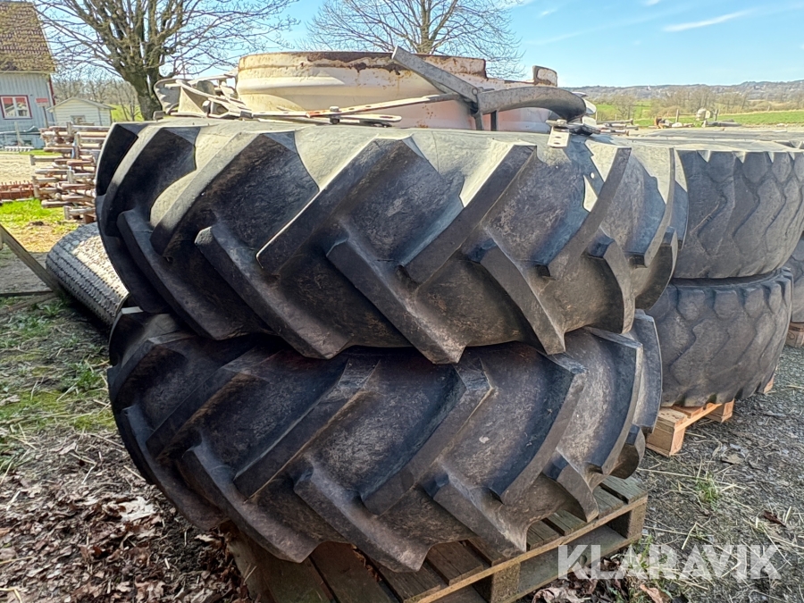 Dubbelmontage Stomil Olsztyn 16.9-34
