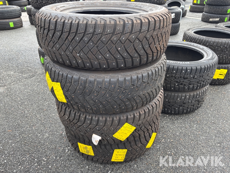 Vinterdäck Goodyear 215/65-16 dubb