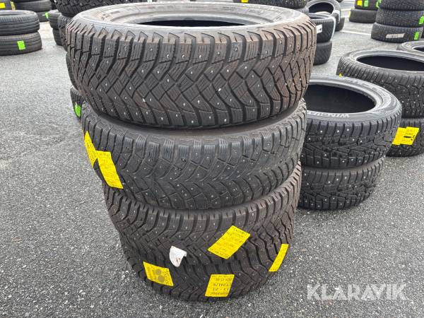 Vinterdäck Goodyear 215/65-16 dubb