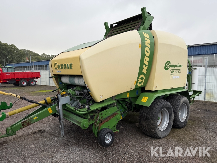Balpress Krone Comprima CF 155 XC med kontrollpanel