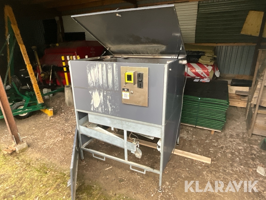 Bollautomat till golfbollar