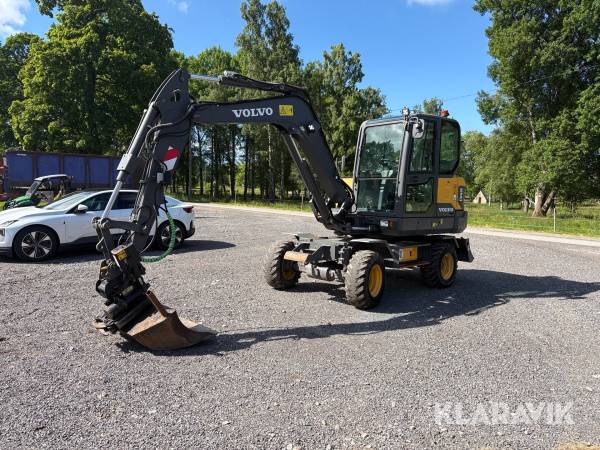 Hjulgrävare Volvo EW60E med tiltrotator och redskap