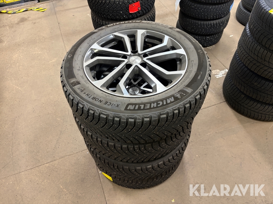 Hjul Dezent 225/60r18 Michelin 4st 