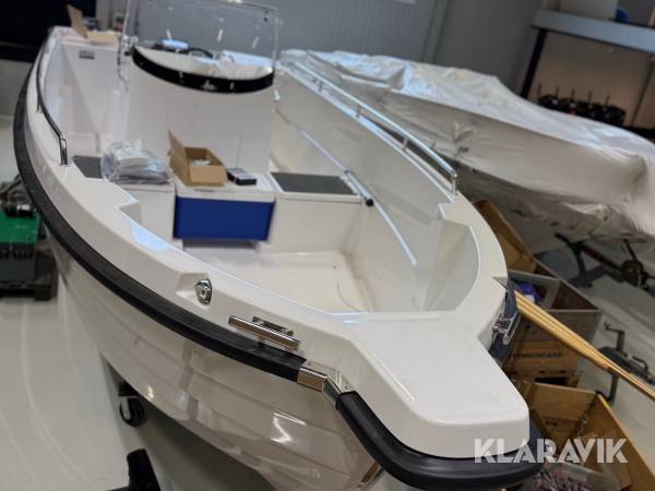Båt Höga Rodd HR600F