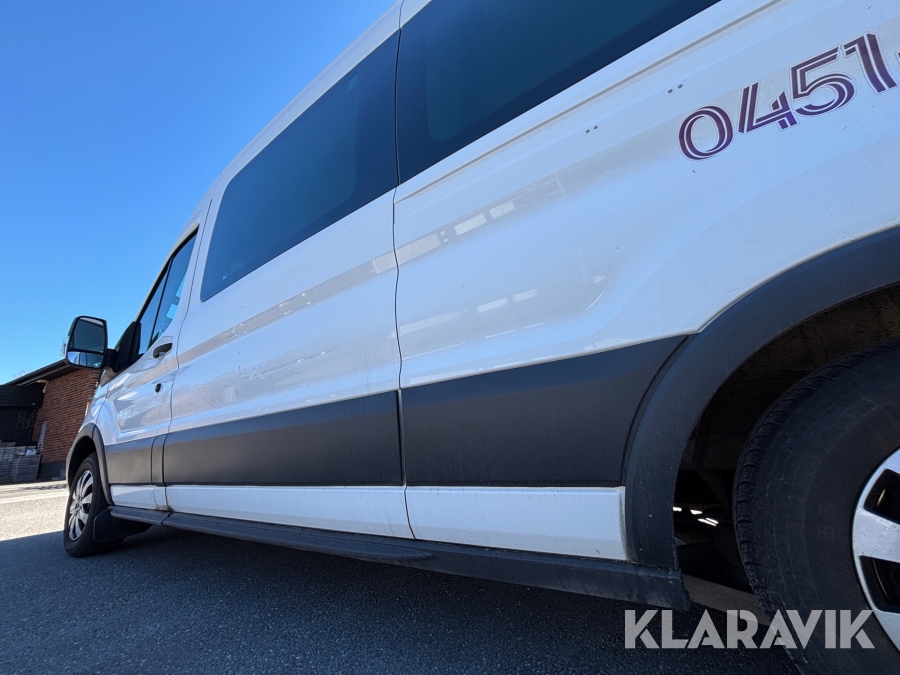 Minibuss Ford Transit