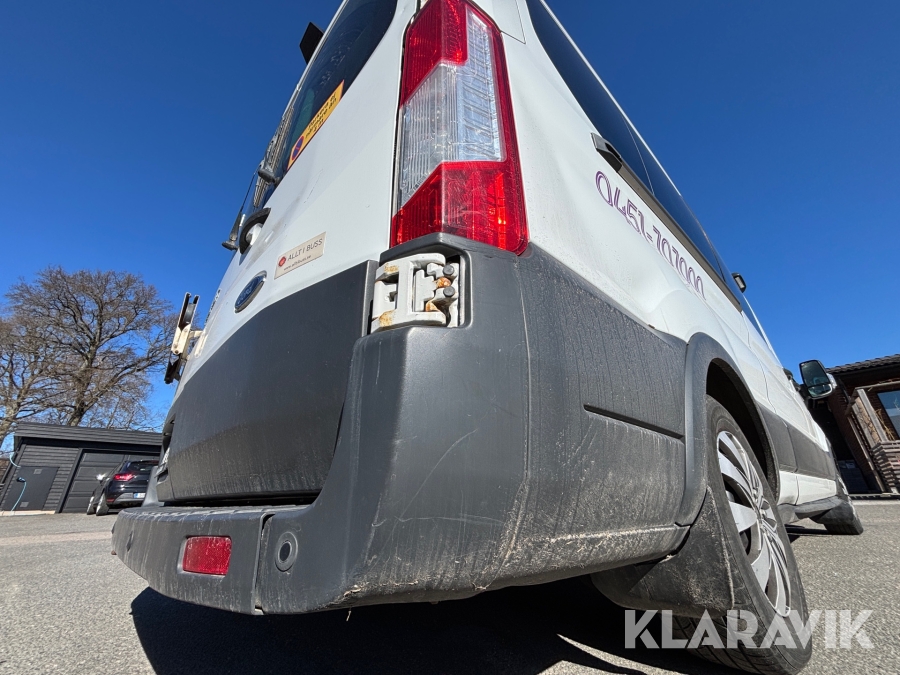 Minibuss Ford Transit