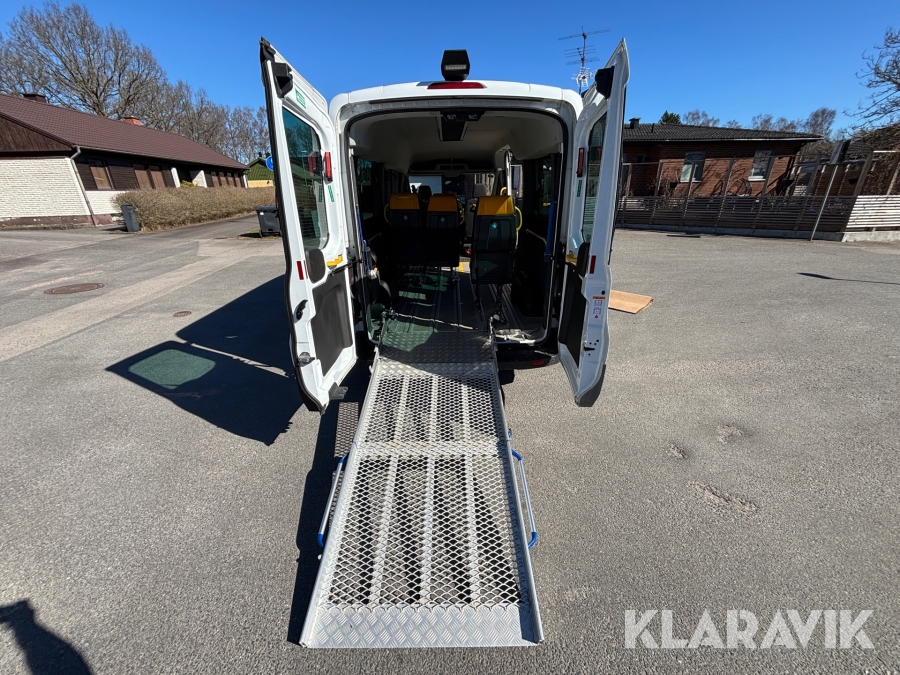 Minibuss Ford Transit