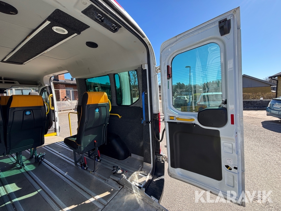 Minibuss Ford Transit