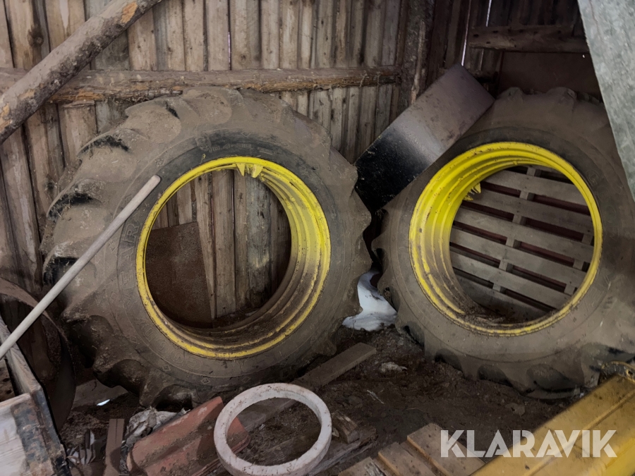 Traktordäck dubbelmontage 18.4-38 2 st