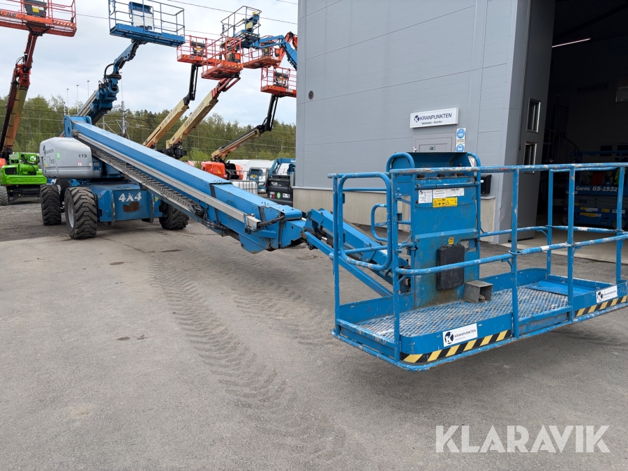 Bomlift Genie S-125