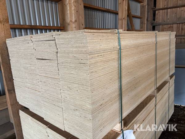Plywood Vänerply 300x2500x15 200st 150m2