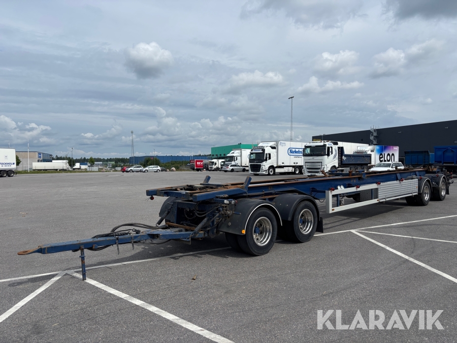 Lastväxlarsläp 4-axlad Kilafors Sblb4x-36-127 2000 för 2 st container med glider och puttkolv