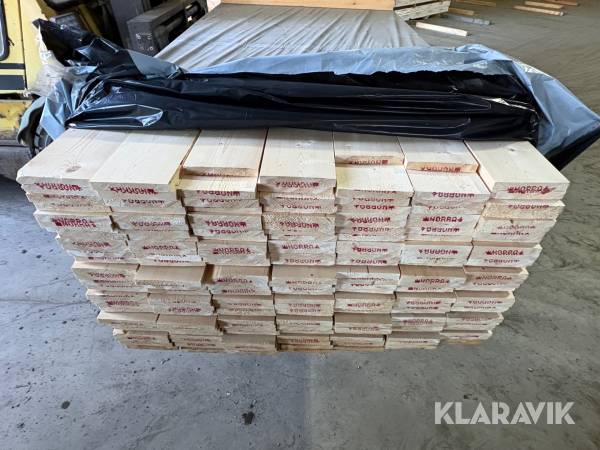 Finsågad ytterpanel 19x 148 gran A-sort
