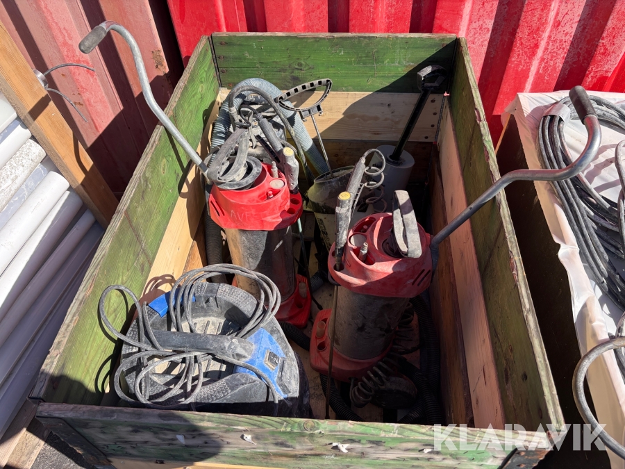Dammsugare och avfettingssprutor