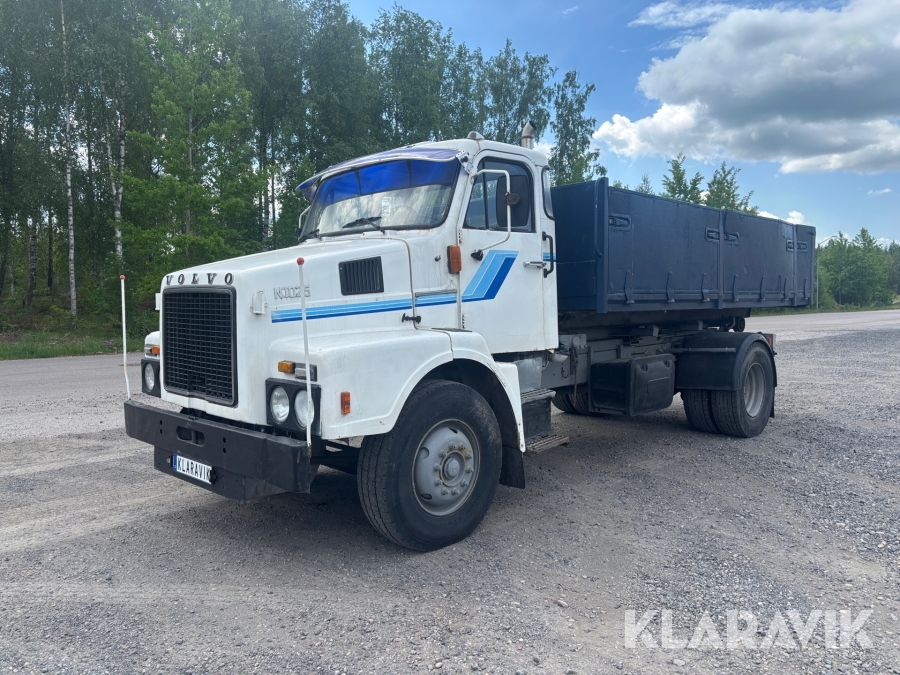 Lastväxlare Volvo N720 / N1025 - Med tillhörande flak