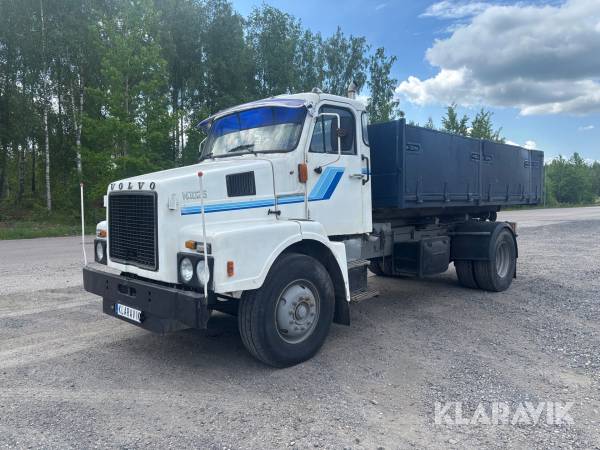 Lastväxlare Volvo N720 / N1025 - Med tillhörande flak