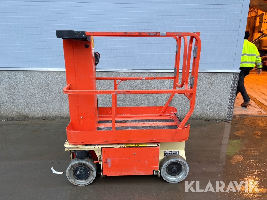 Pelarlift JLG 1230 ES nya batterier