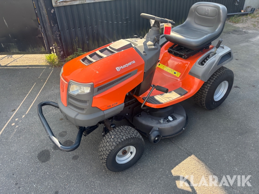 Åkgräsklippare Husqvarna TS 238