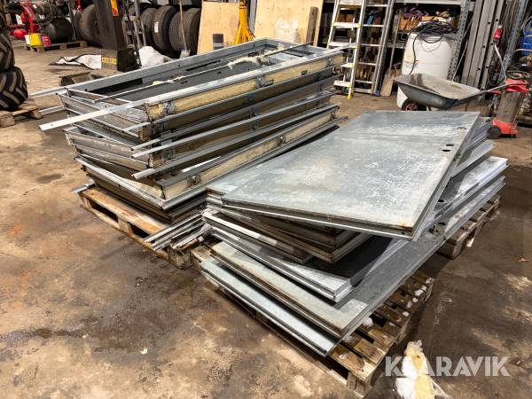 Ståldörrar med karm Daloc 2,1 x 0,9 m 8 st