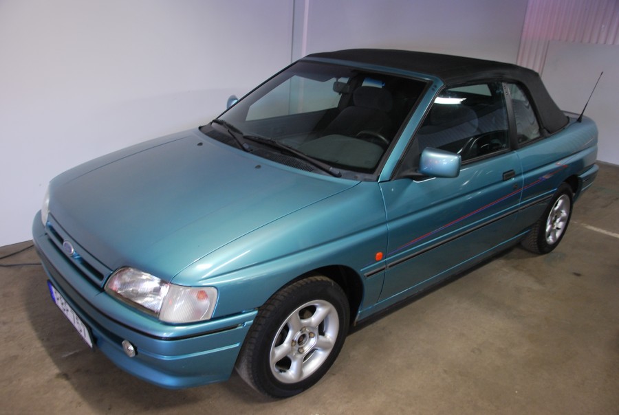 Ford Escort Cabriolet