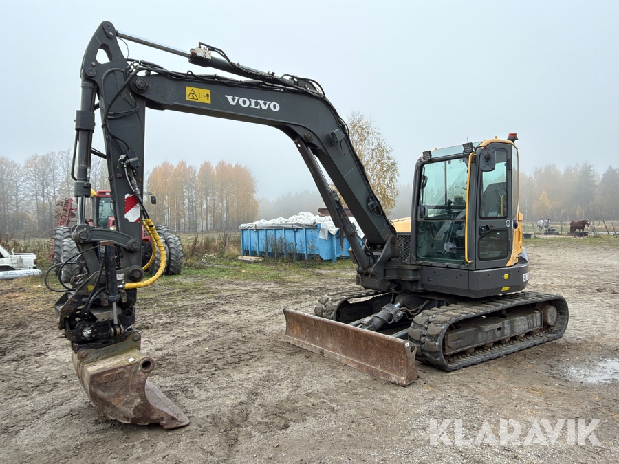 Grävmaskin Volvo ECR88D med tiltrotator och 3 st skopor