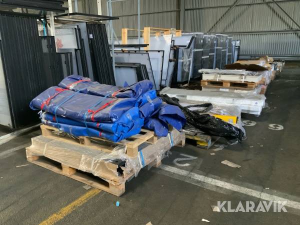 Stort parti diverse industrimaterial 13st pall