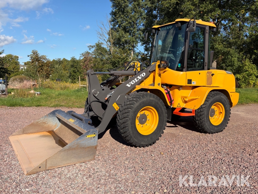 Hjullastare Volvo L30GS med redskap