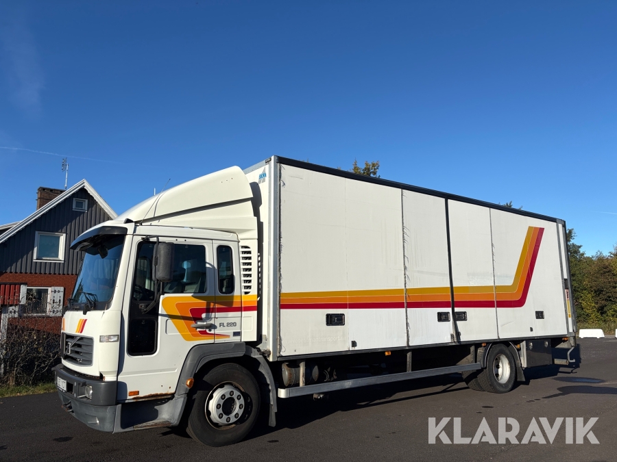 Lastbil Volvo FL614 220