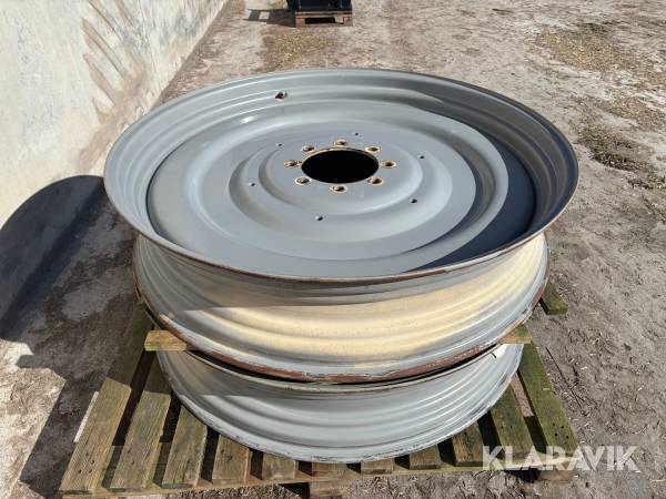 Fälgar 12.4R46 2st