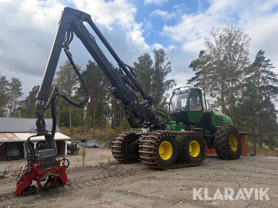 Skördare John Deere 1470E