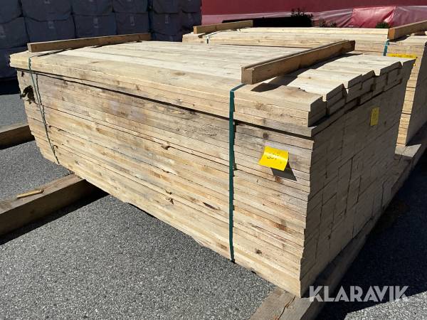 Virkespaket ohyvlad delvis fuktskadat 25x125 575löpmeter