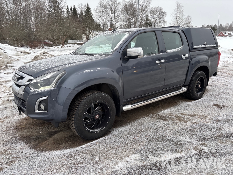 Pickup Isuzu D-max med kåpa