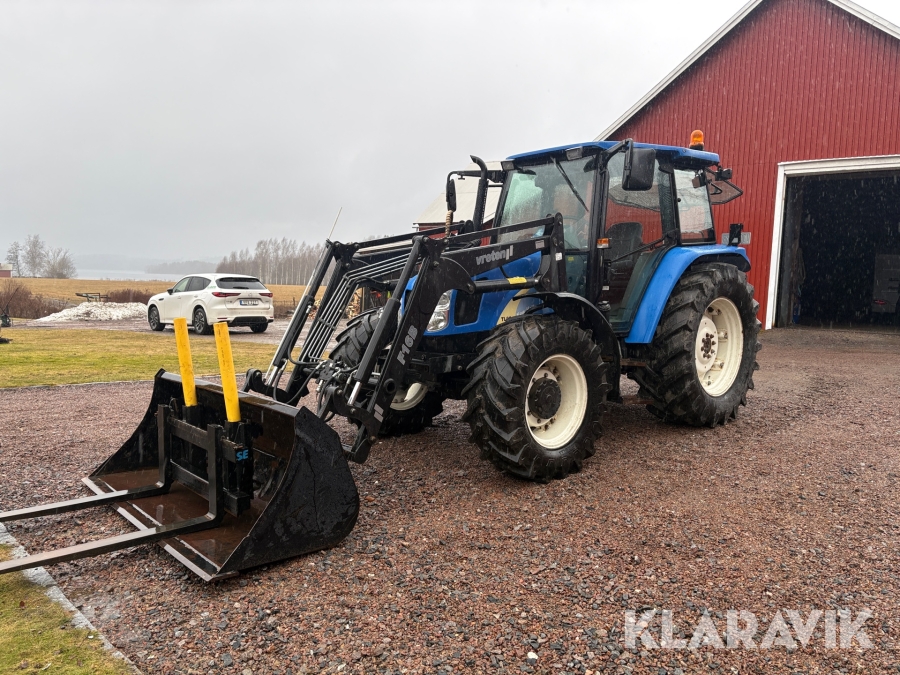 Traktor New Holland TL90A