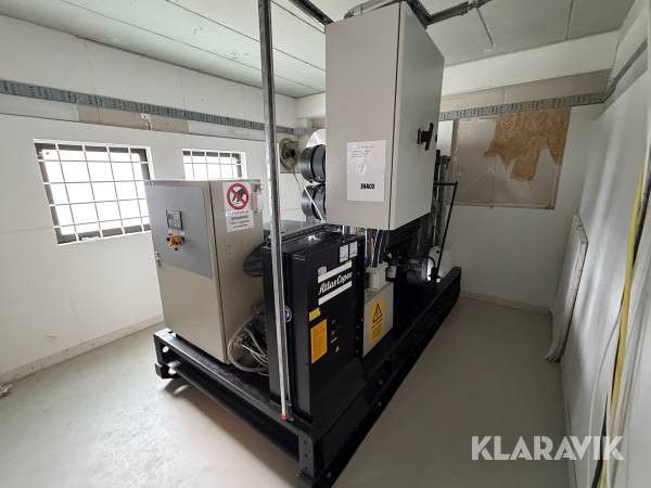 Reservkraftsaggregatet Atlas Copco QIX330 340 kVA Med 3000L Dieseltank